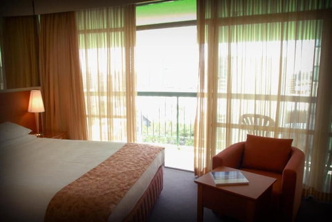 Madison Hotel Tower Mill - Accommodation Australia 6