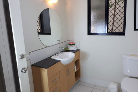 Meridien At Trinity - Bed n Breakfasts 5