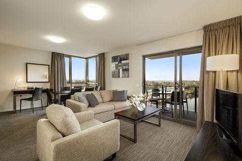 Quest Rockhampton - Bed n Breakfasts 6
