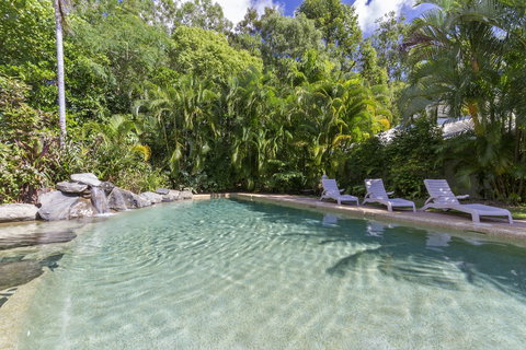 Port Douglas Plantation Resort - Local Tourism 5