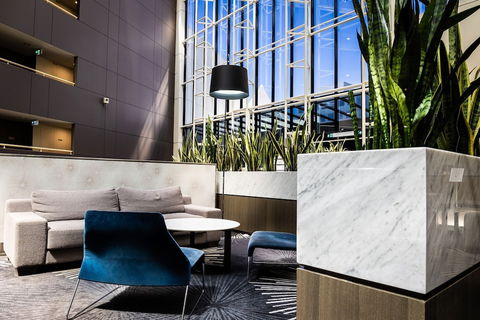 Crowne Plaza Canberra, An IHG Hotel - Accommodation Australia 6