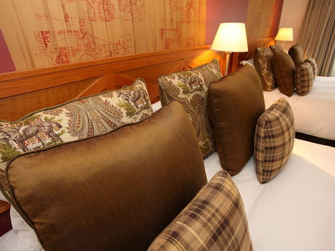 Fairmont Resort & Spa Blue Mountains, MGallery By Sofitel - Australia Shopping 4