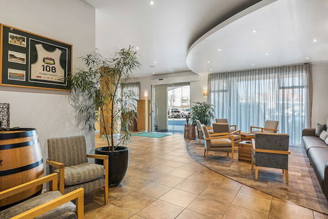 Peppers Seaport Hotel - Australia Shopping 3