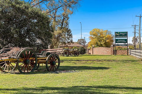 Quality Inn Carriage House - Local Tourism 1