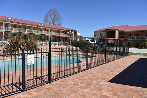 Best Western Plus Ambassador Orange - Accommodation Australia 4