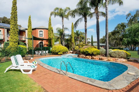 Clare Country Club - Accommodation Australia 3