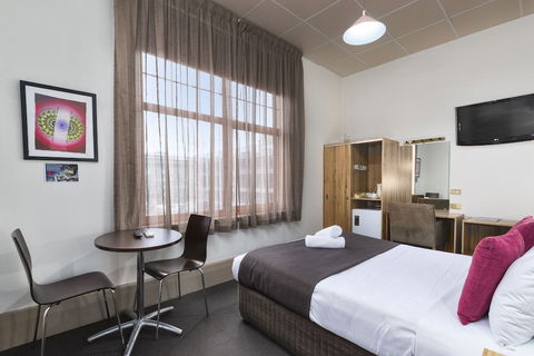 Adelaide Paringa - Local Tourism 5