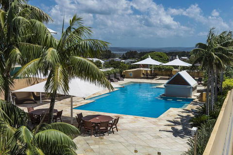 Oaks The Entrance Waterfront Suites - Local Tourism 6