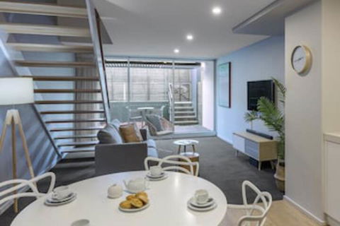 Oaks Nelson Bay Lure Suites - Accommodation Australia 0