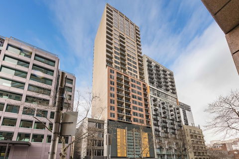 Oaks Melbourne On Lonsdale Suites - Accommodation Australia 5