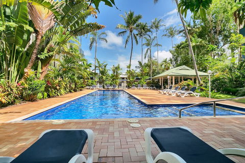 Agincourt Beachfront Apartments - Bed n Breakfasts 6