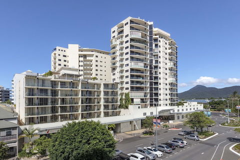 Piermonde Apartments - Cairns - Local Tourism 2