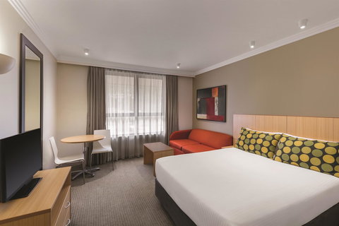 Travelodge Hotel Garden City Brisbane - Accommodation Australia 6
