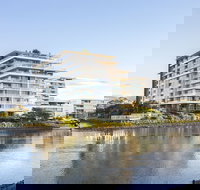 ULTIQA Freshwater Point Resort - Accommodation Australia