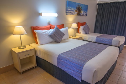 Ningaloo Reef Resort - Local Tourism 6