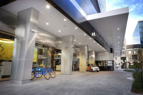 Art Series - The Olsen - Accommodation Australia 7
