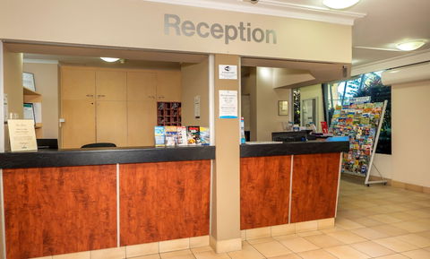 Aristocrat Apartments - Accommodation Australia 4