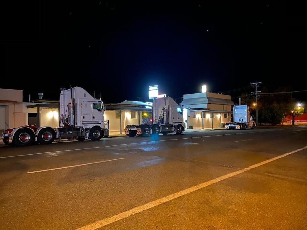 Warroo NSW Accommodation Australia