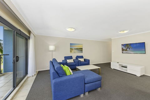 Flynns Beach Resort - Accommodation Australia 5