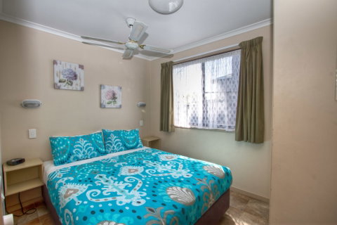 Twin Dolphins Holiday Park - Accommodation Australia 2