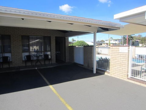 Top Of The Town Motel - Australia Shopping 1