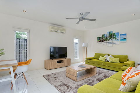 Laguna Retreat - Bed n Breakfasts 2