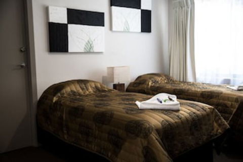 Tall Trees Motel - Accommodation Australia 0