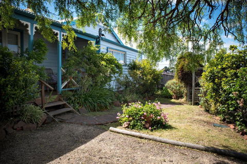 Pettit Cottage - Accommodation Australia 1