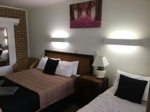 Guyra Motor Inn - Accommodation Australia 5