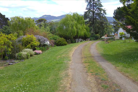 Ambience On Huon B&B - Australia Shopping 1