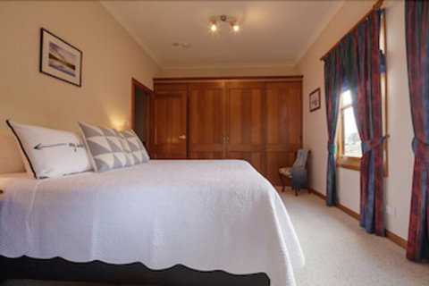 Ambience On Huon B&B - Australia Shopping 7