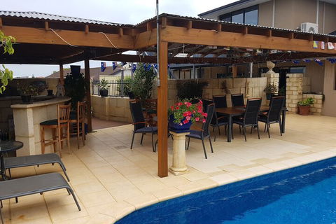 Ocean Reef Homestay - Accommodation Australia 6