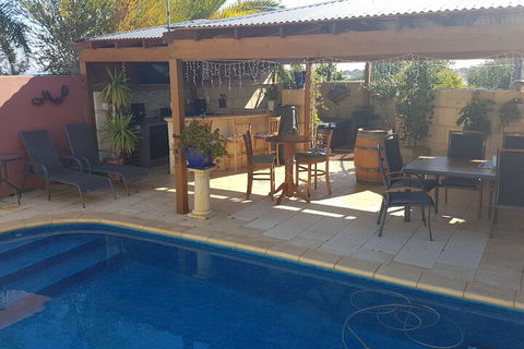 Ocean Reef Homestay - Accommodation Australia 7
