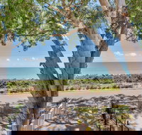 Seascape Luxury Beachfront Holiday House - Local Tourism