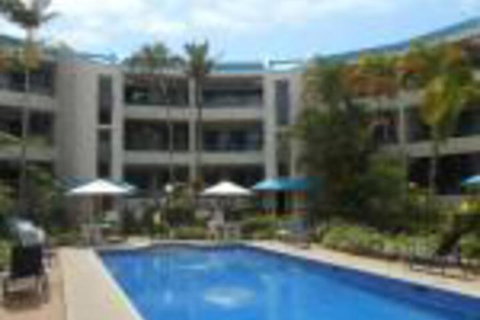 Placid Waters Holiday Apartments - Local Tourism 0