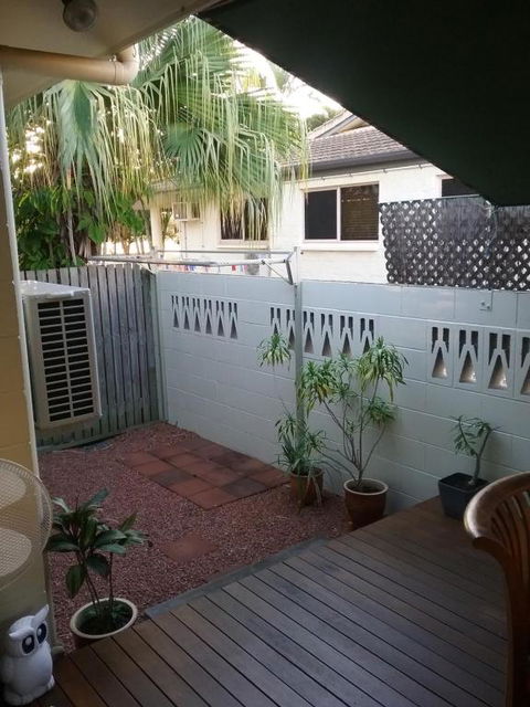 A City Retreat 2BR Apartment Reid Park Townsville - Accommodation Australia 3