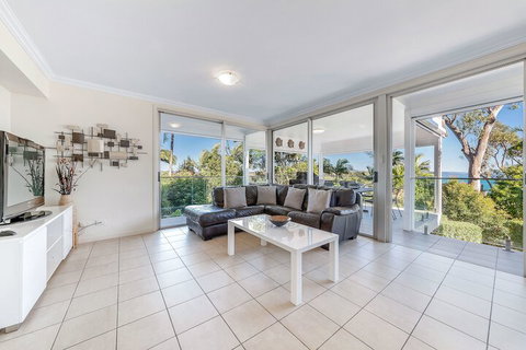 Oasis 26 - Local Tourism 4