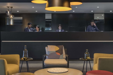 Oaks Melbourne Southbank Suites - Australia Shopping 0