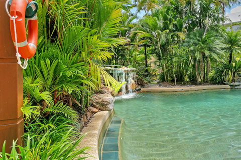 Trinity Links Resort - Accommodation Australia 2