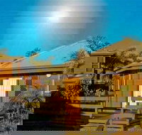 Shelly Beach Holiday Park - Bed n Breakfasts