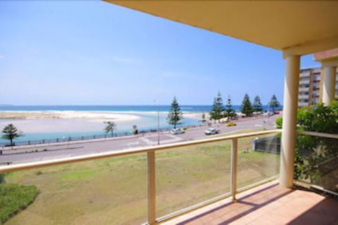Avilla Court 2 - Local Tourism 1