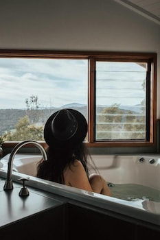 Kangaroo Ridge Retreat - Accommodation Australia 6