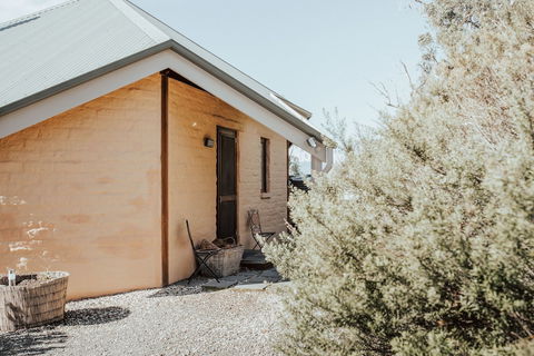 Kangaroo Ridge Retreat - Accommodation Australia 0