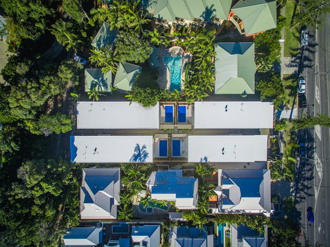 A PERFECT STAY - KoKo's Beach Houses 1 And 2 - Australia Shopping 5