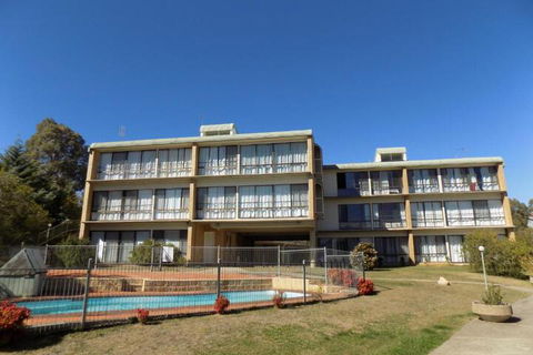 Kirwan Apartments 5 - Local Tourism 7