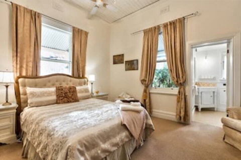 The Graces Beechworth - Accommodation Australia 0