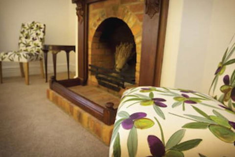 The Graces Beechworth - Accommodation Australia 7