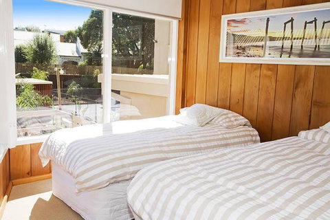 Beach House Apartments - Local Tourism 5