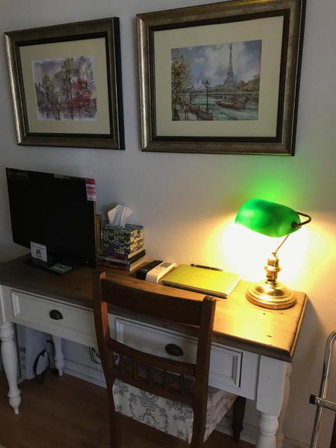 Yellow Gum Bed & Breakfast - Australia Shopping 1