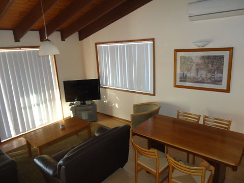 Dalmeny Shores - Accommodation Australia 5